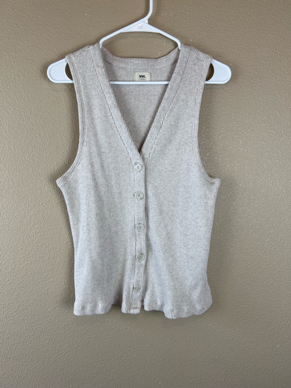 Madewell Cream Ribbed Button-Front Tank - Picture 2 of 8